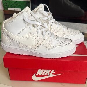 Nike White Leather High-Tops